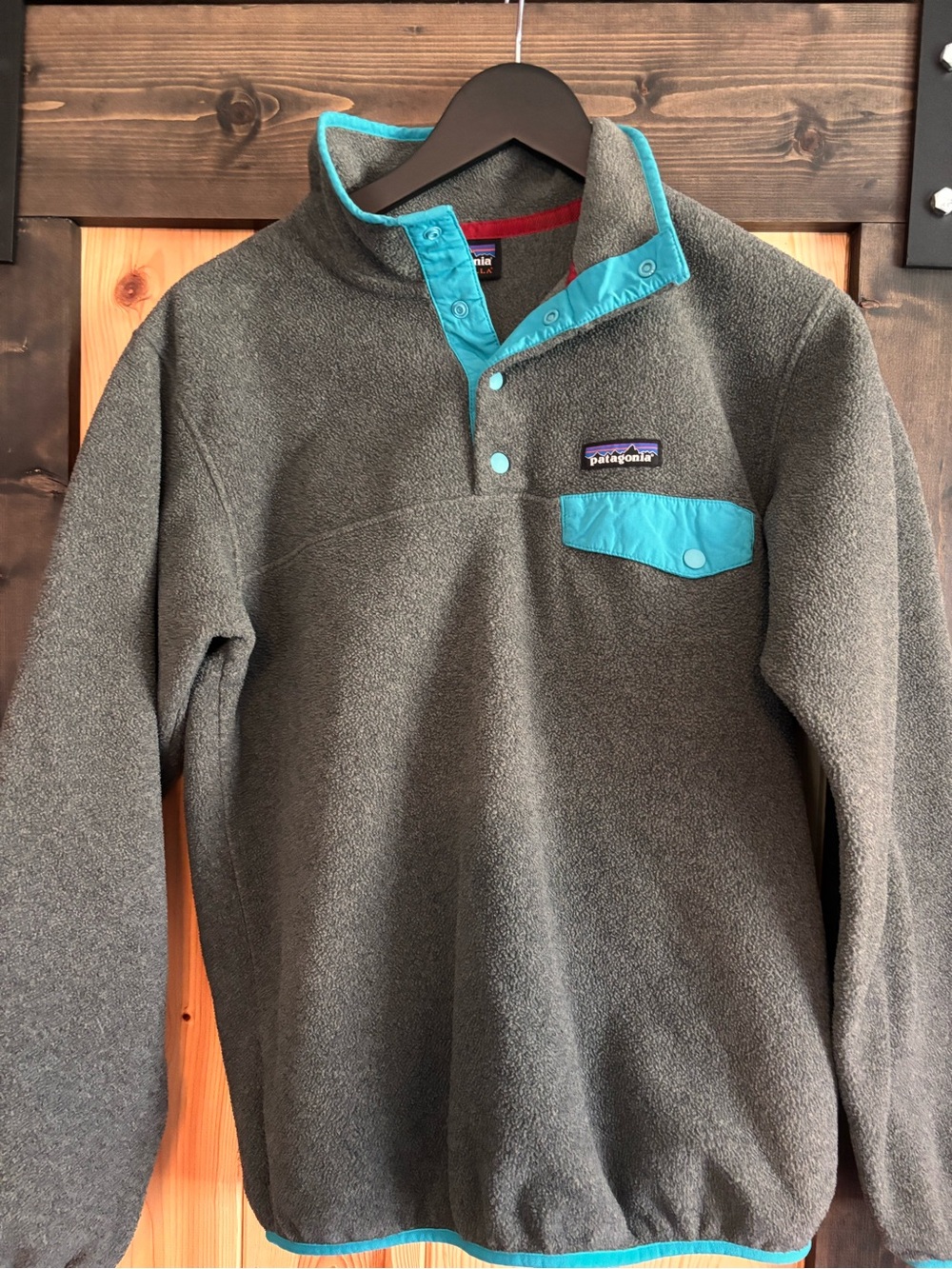 Patagonia Synchilla Fleece Pullover - Gray with Turquoise and Red Trim